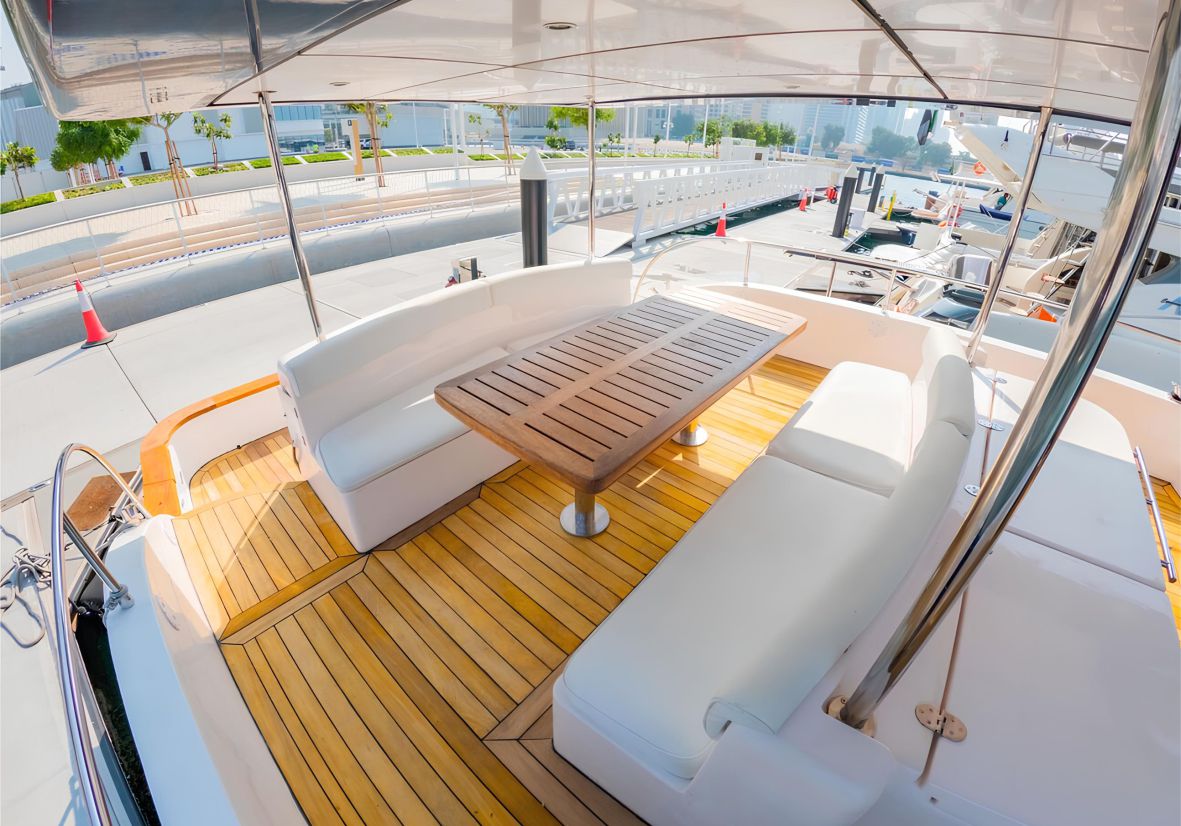 Hamdan 65ft(20m) 23 Guest Capacity - Flame Travel Dubai