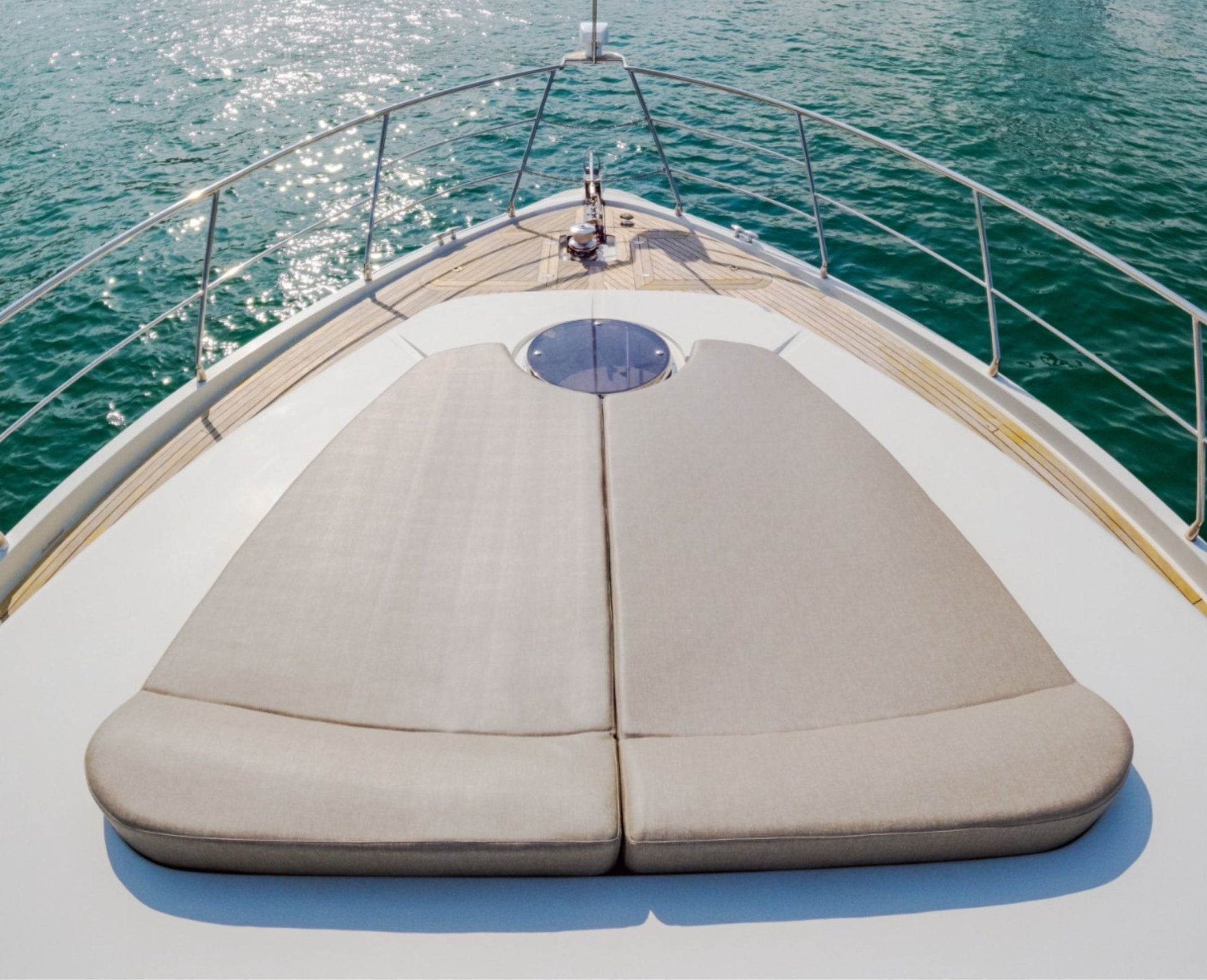 Lana 62ft(19m) 20 Guest Capacity - Flame Travel Dubai