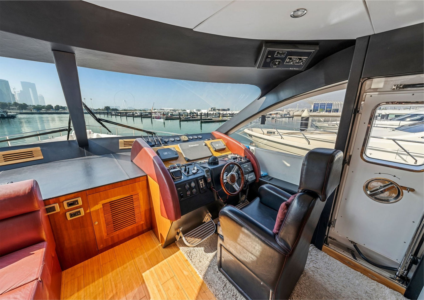 Big dady 90ft(27m) 50 Guest Capacity - Flame Travel Dubai