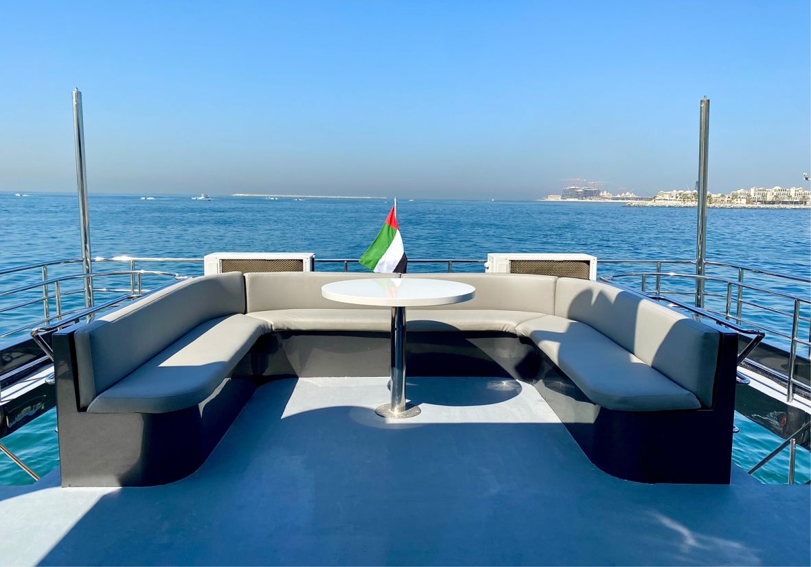 Sweet Caroline 125ft(38m) 150 Guest Capacity - Flame Travel Dubai