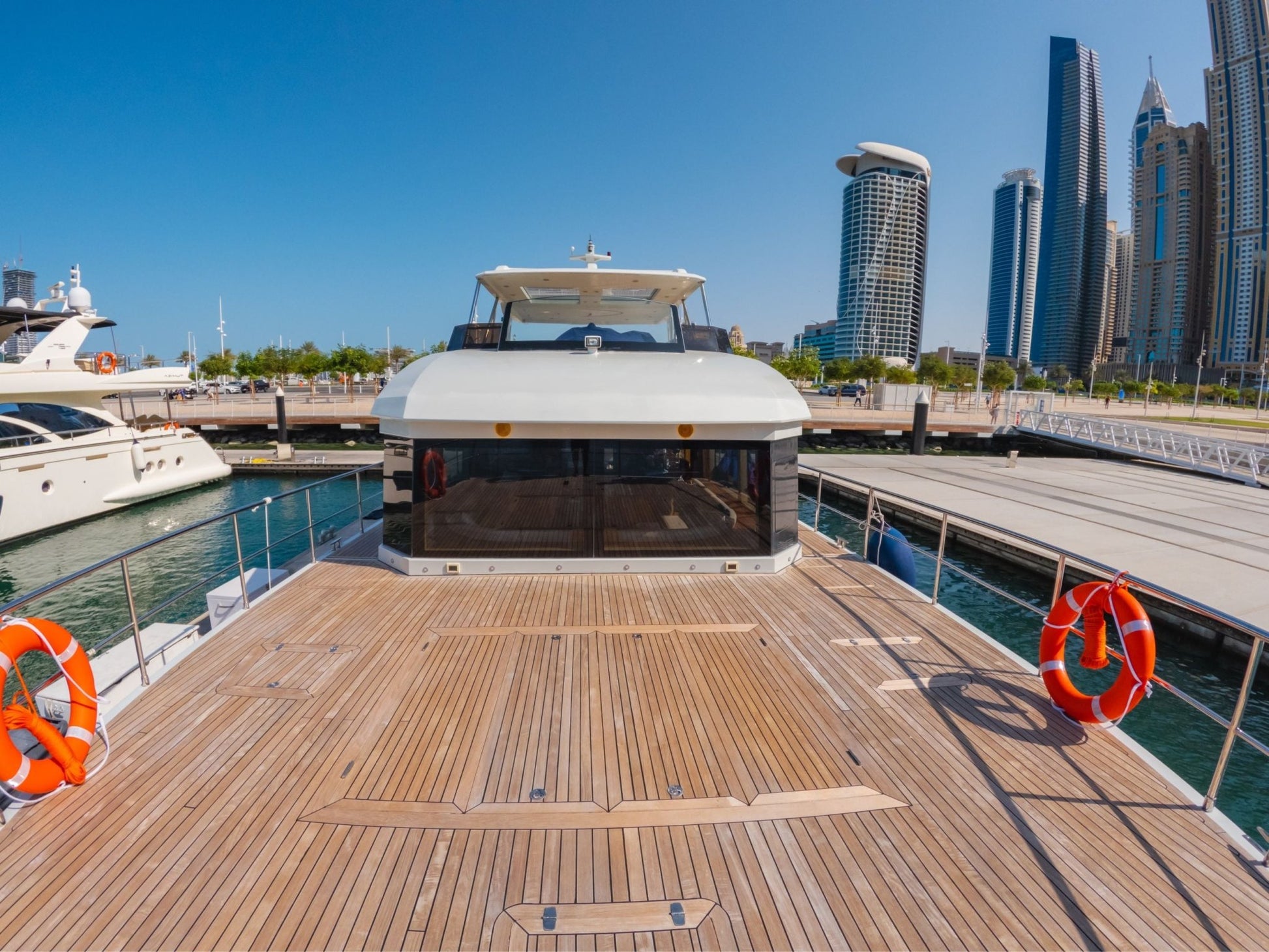 Explora 60ft(18m) 40 Guest Capacity - Flame Travel Dubai