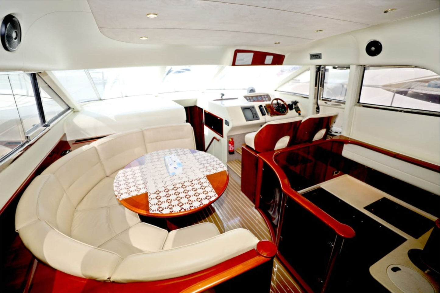Princess 60ft(18m) 20 Guest Capacity - Flame Travel Dubai